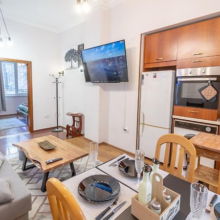 Vintage Home By Ndk And Vitosha Blvd With Free Secured Parking Sofia Buitenkant foto
