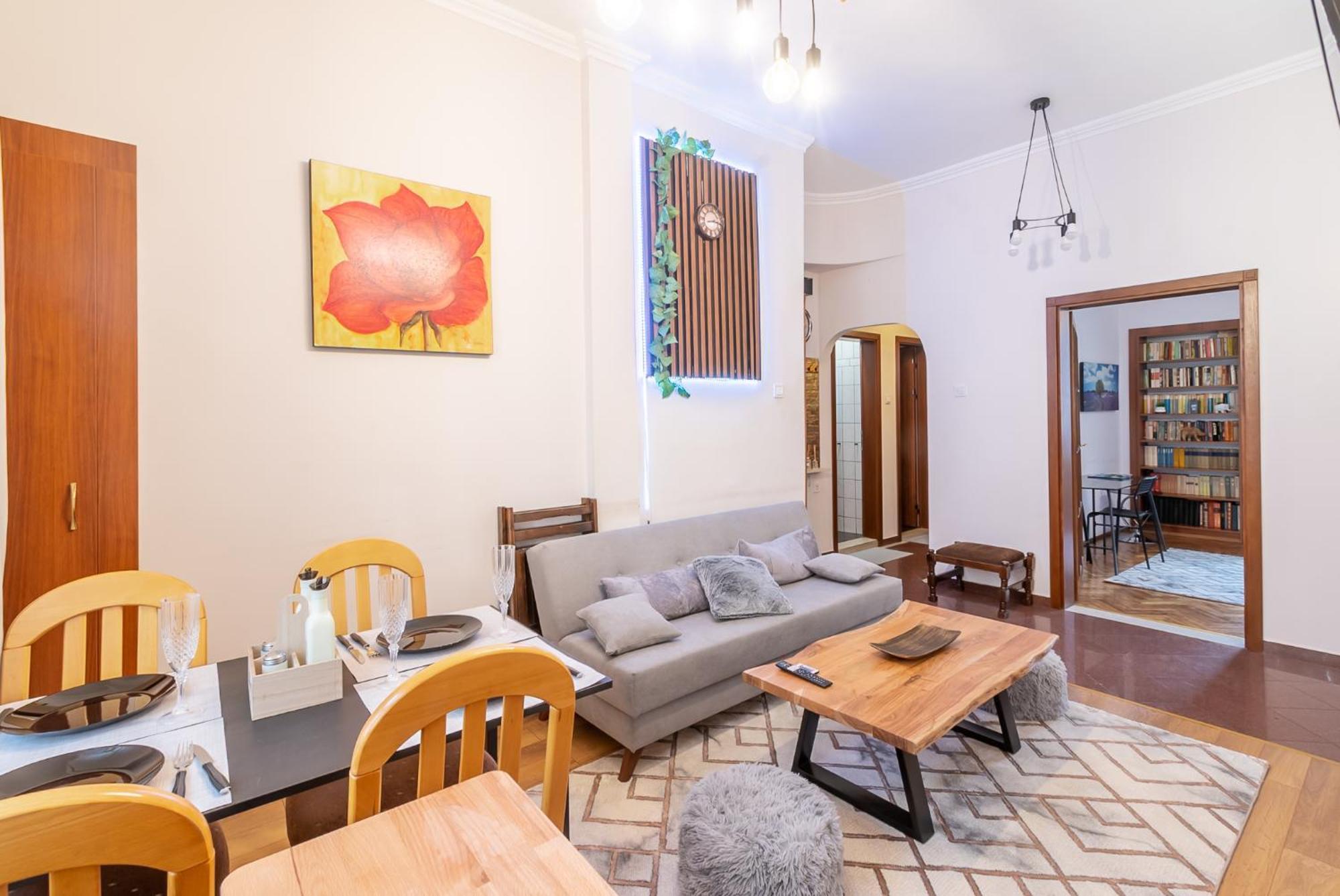 Vintage Home By Ndk And Vitosha Blvd With Free Secured Parking Sofia Buitenkant foto